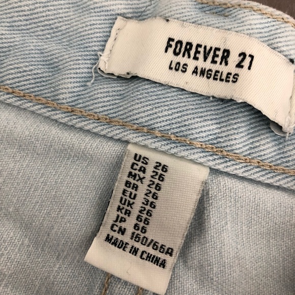 High waisted shorts!! - Picture 2 of 4